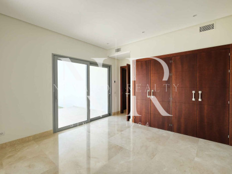 Villa à Benahavís à côté du terrain de golf à vendre