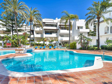 Penthouse à Alhambra del Mar à vendre
