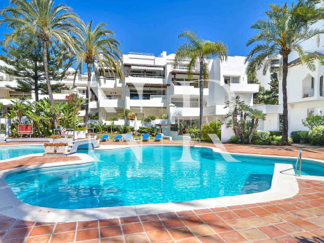 Ático en Alhambra del Mar en venta