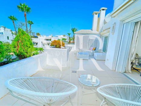 Ático en Alhambra del Mar en venta