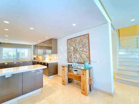 Penthouse à Alhambra del Mar à vendre