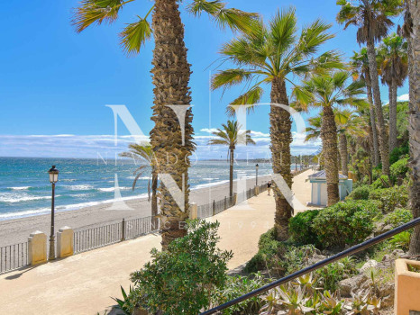 Ático en Alhambra del Mar en venta