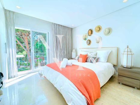 Ático en Alhambra del Mar en venta