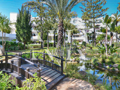 Ático en Alhambra del Mar en venta