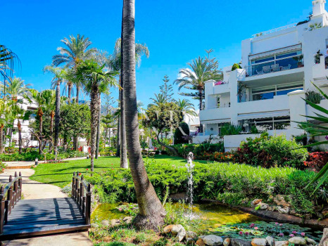 Penthouse à Alhambra del Mar à vendre