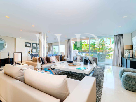 Ático en Alhambra del Mar en venta