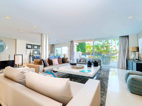Penthouse à Alhambra del Mar à vendre