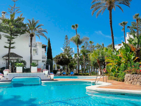 Penthouse à Alhambra del Mar à vendre
