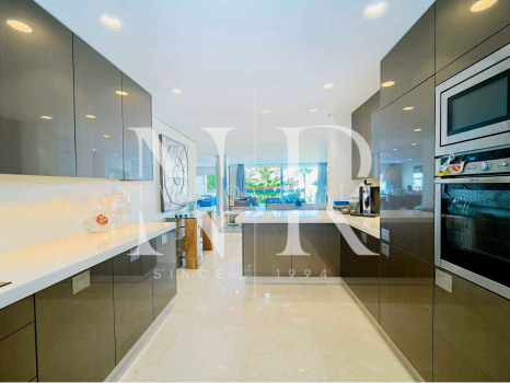 Ático en Alhambra del Mar en venta