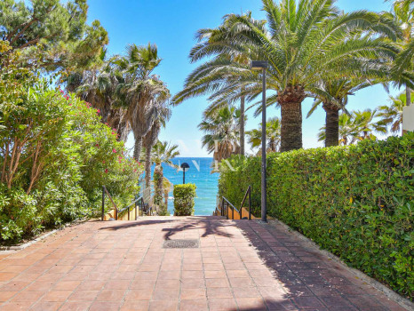 Penthouse à Alhambra del Mar à vendre