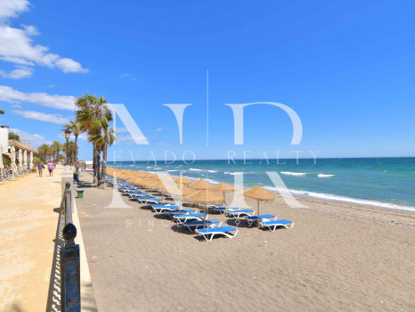 Ático en Alhambra del Mar en venta