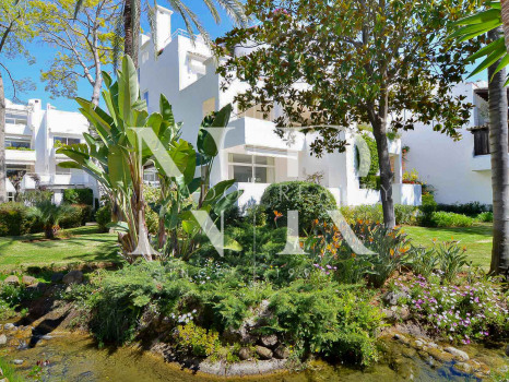 Ático en Alhambra del Mar en venta