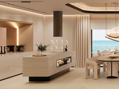 Apartamento en Las Chapas en primera línea de playa en venta