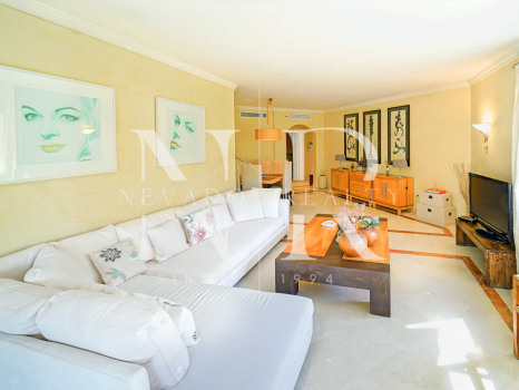 Appartement à Jardín del Mediterráneo en première ligne de plage à vendre