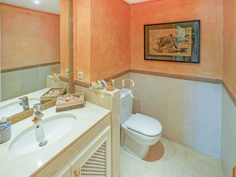 Appartement à Jardín del Mediterráneo en première ligne de plage à vendre