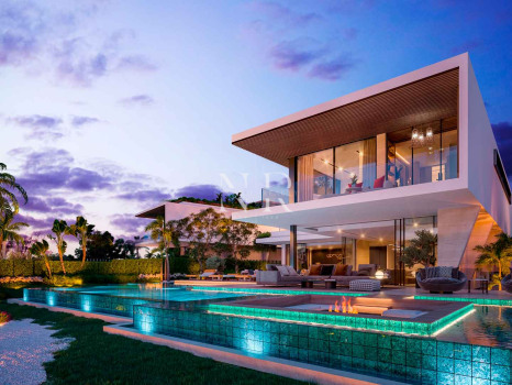 Newly built villa in Urbanisation Cascada de Camoján with panoramic sea views for sale