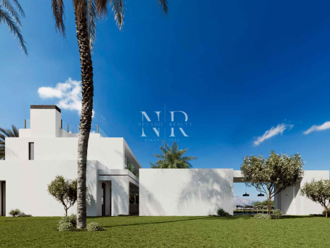 Villa nouvellement construite à Cascada de Camoján à vendre