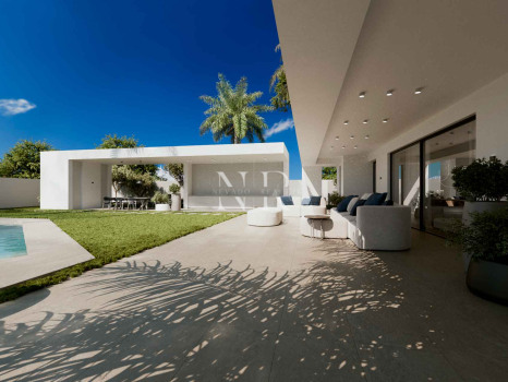 Villa nouvellement construite à Cascada de Camoján à vendre