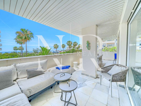 Apartamento en edificio Atrium, Marbella centro, a la venta