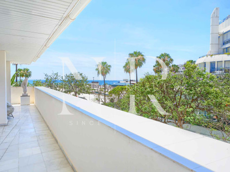 Apartamento en edificio Atrium, Marbella centro, a la venta