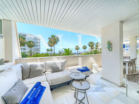 Apartamento en edificio Atrium, Marbella centro, a la venta