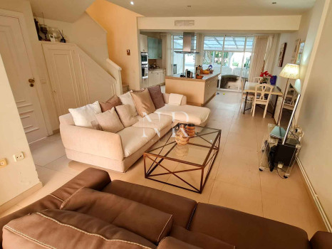 Flat in milla de oro for sale