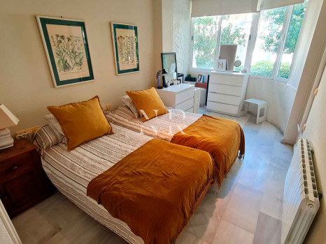 Flat in milla de oro for sale