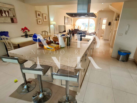 Flat in milla de oro for sale