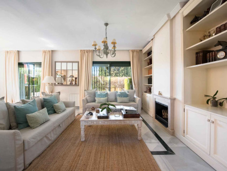 Townhouse for sale in El Tomillar, Nagüeles