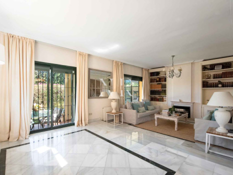 Townhouse for sale in El Tomillar, Nagüeles