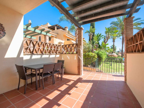 Townhouse for sale in El Tomillar, Nagüeles