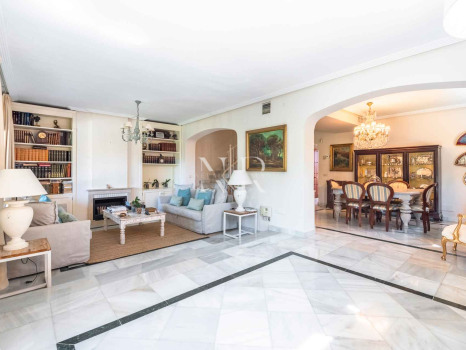 Townhouse for sale in El Tomillar, Nagüeles