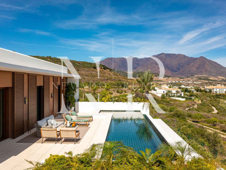 Villa in Finca Cortesin with panoramic sea views in Casares for sale