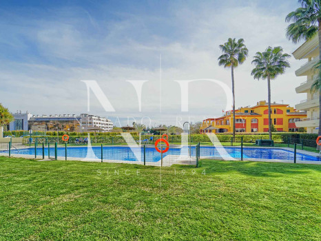 テ》ico en Costa Nagテシeles en venta
