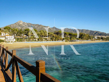 テ》ico en Costa Nagテシeles en venta