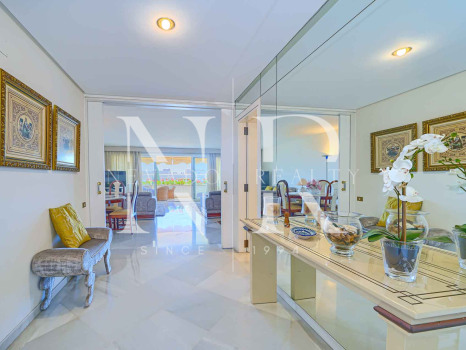 Appartement à Don Gonzalo avec vue sur la mer