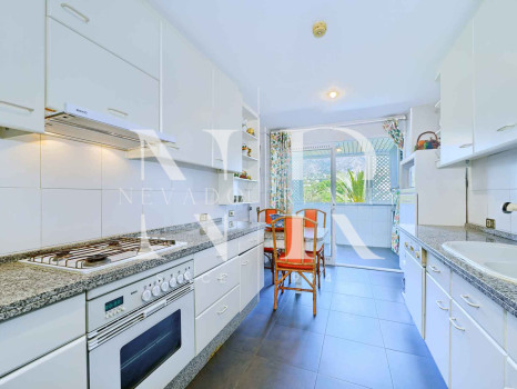 Appartement à Don Gonzalo avec vue sur la mer