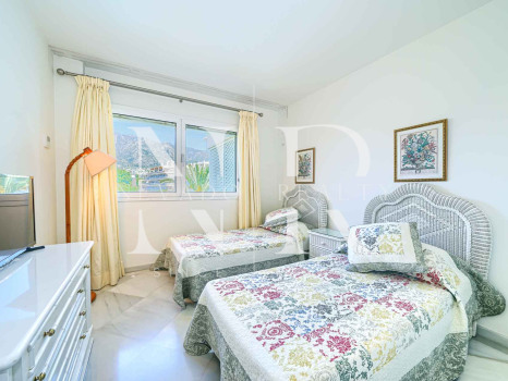 Appartement à Don Gonzalo avec vue sur la mer