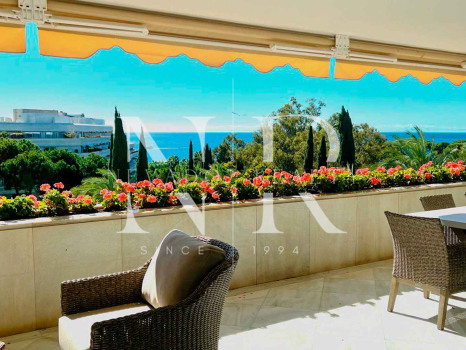 Appartement à Don Gonzalo avec vue sur la mer