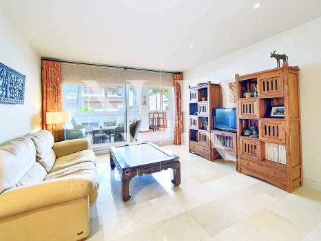 Apartamento en Las Cañas Beach, en primera línea de playa de la Milla de Oro en venta