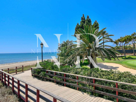The List, Semi-detached and semi-detached houses in Rio Real with sea views for sale