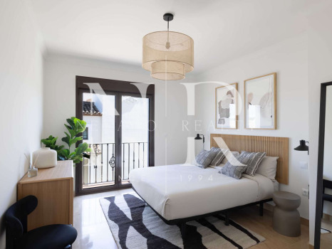 Altoasis Residences, townhouses in Estepona West on the golf course front line for sale