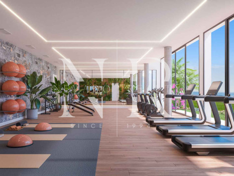 Développement de maisons de ville à Mijas Costa avec vue sur la mer en première ligne de golf en cours de construction