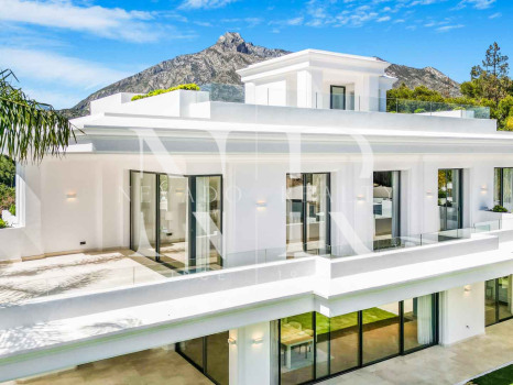 New development of villas in Lomas del Marbella Club for sale