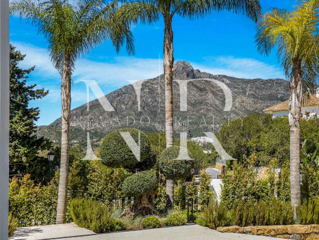 New development of villas in Lomas del Marbella Club for sale