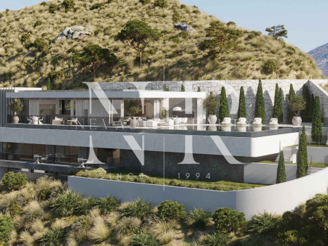 Development of 18 luxury villas in Real de la Quinta