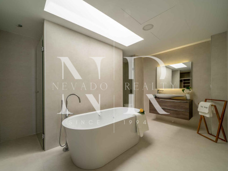 Beachfront apartments in Estepona