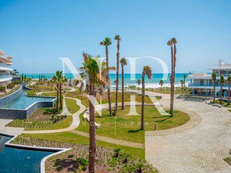 Beachfront apartments in Estepona