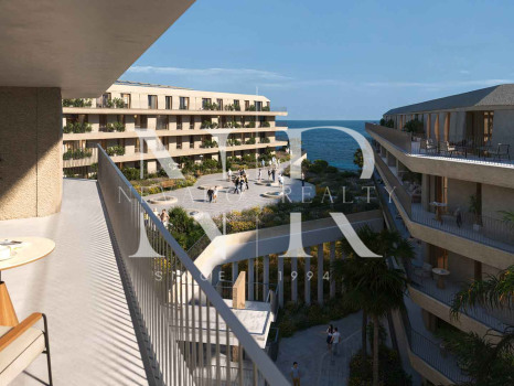 New-build beachfront apartments in Sabinillas, Manilva