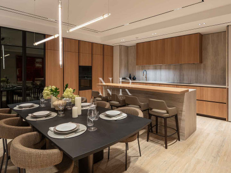Beachfront Penthouses & Apartments for Sale in Estepona